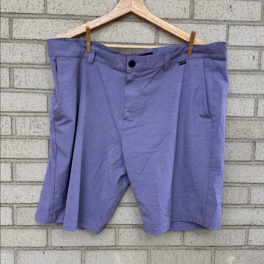 Travis Mathew switchback | hybrid performance golf shorts | Light Purple Sz 40